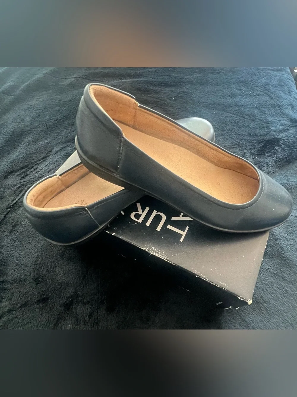 Naturalizer Navy Leather Ballet Flats